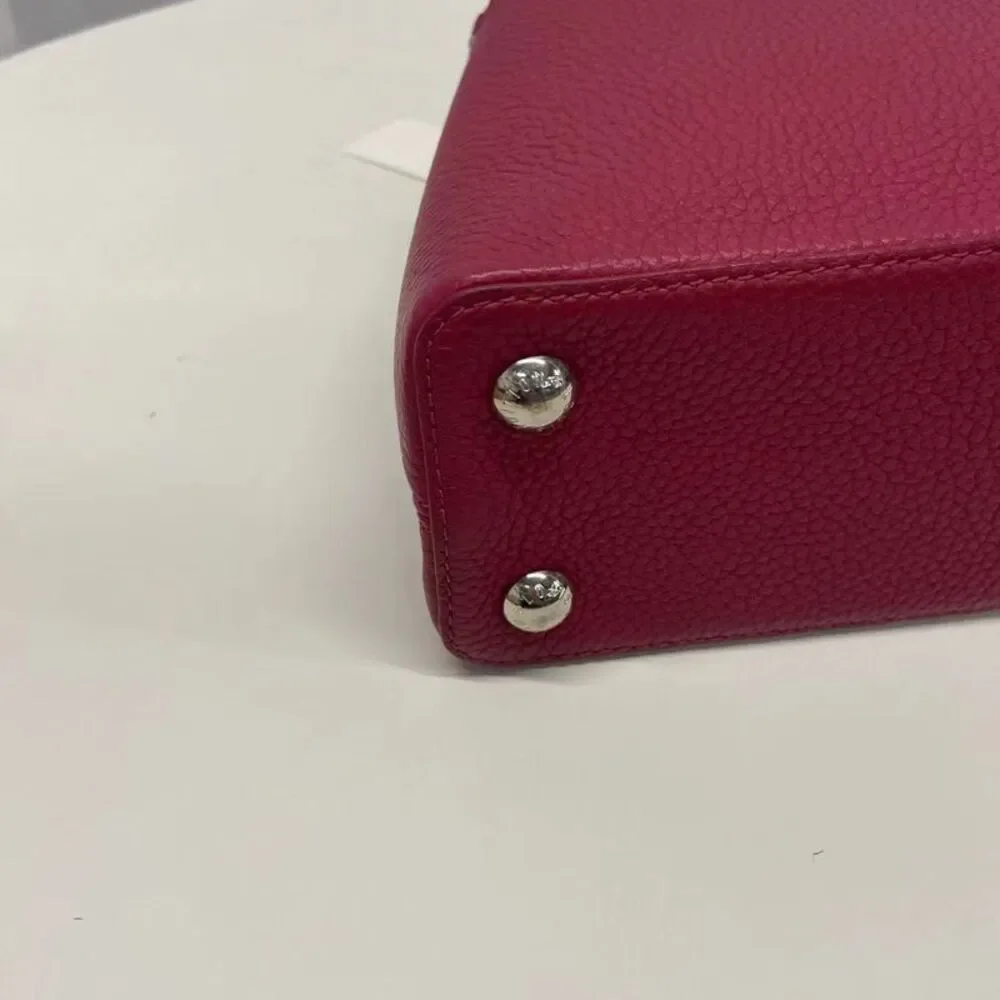 Louis Vuitton Women Pre-Loved Bag Very Good Condition